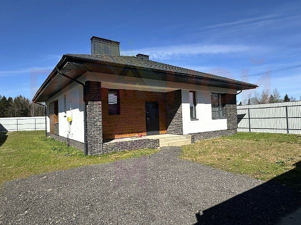 Купить готовый 1 этажный дом из газоблока (газобетона) 133 м2 с участком 7 соток в коттеджном поселке Родной Зеленоградский, Московская Область | Родной Дом